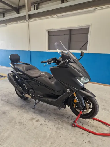 Contrôle technique d'un scooter Tmax 560 Yamaha près de Fos-sur-Mer, Port-Saint-Louis-du-Rhône, Contrôle Technique AUTOSUR