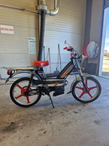 Contrôle technique d'une Peugeot 103 SP à Port-Saint-Louis-du-Rhône, Port-Saint-Louis-du-Rhône, Contrôle Technique AUTOSUR