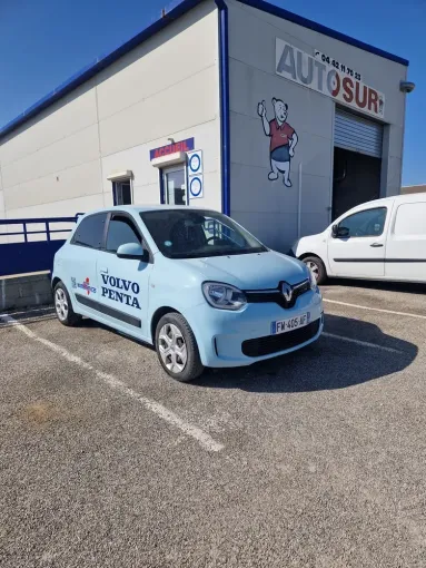 Contrôle technique sur une Twingo 100% électrique vers Arles, Port-Saint-Louis-du-Rhône, Contrôle Technique AUTOSUR