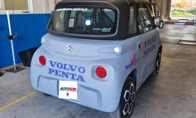 Contrôle technique sur une Citroën Ami, voiture sans permis 100 % électrique près de Fos-sur-Mer, Port-Saint-Louis-du-Rhône, Contrôle Technique AUTOSUR